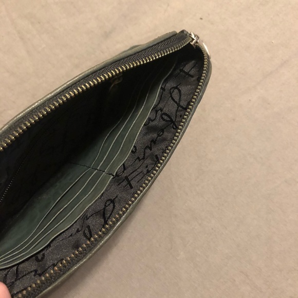 Fossil Leather Clutch - Picture 5 of 5